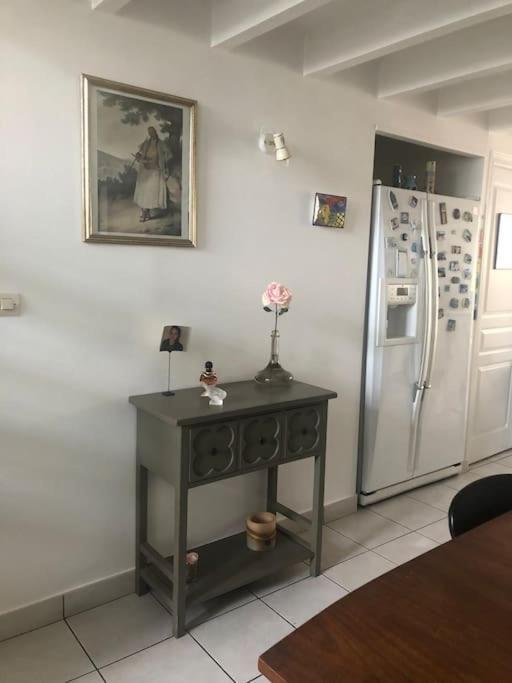 - Proche Du Centre - Salle D'eau Et Wc Prives Séjour chez l'habitant